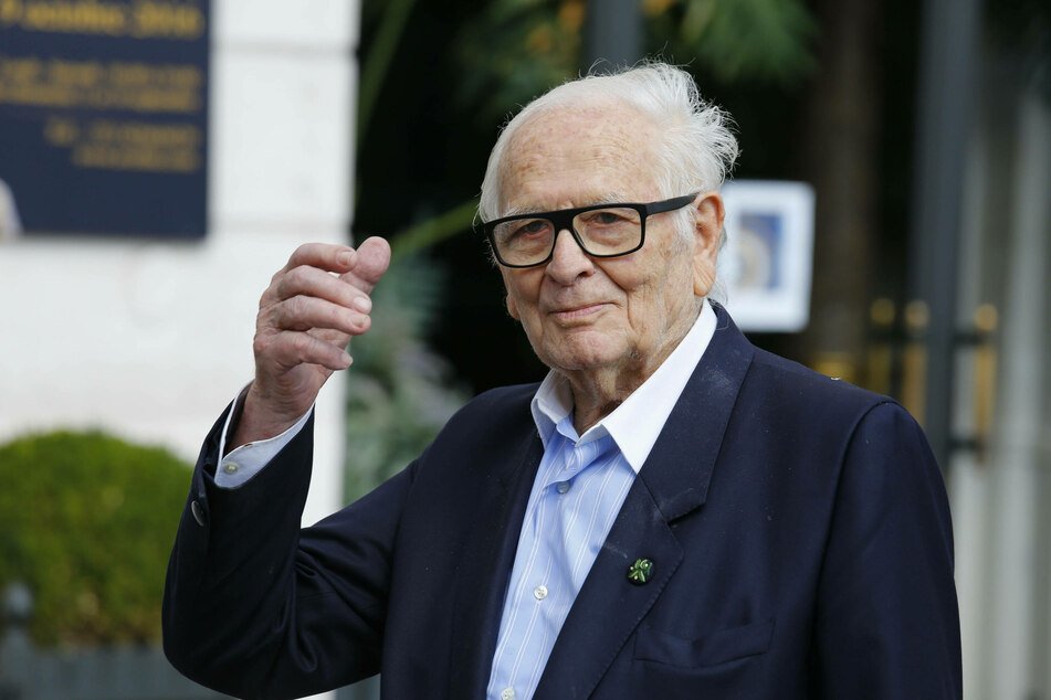 French-fashion-designer-Pierre-Cardin-has-died-at-the-age-of-98-dailyrapid-dailyrapidnewspakistan