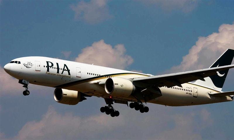 Saudi Arabia suspends international flights for a week