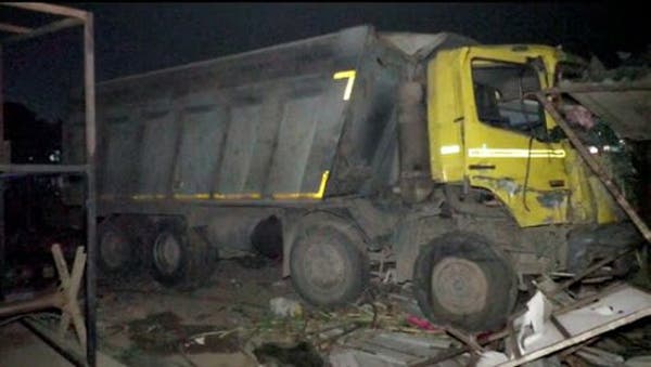 sleeping-labourers-crushed-under-truck-india-rapid-news-rapidnews