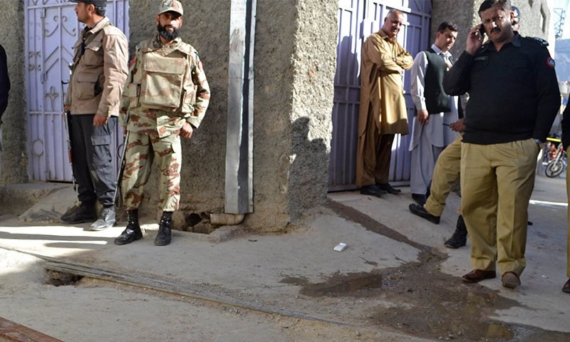 Policeman escorting polio workers shot dead in KP’s Karak