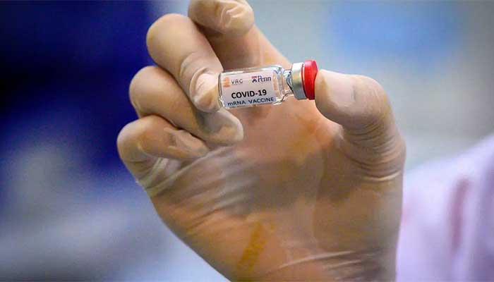 Chinese-made COVID-19 vaccines to reach Pakistan tomorrow, NCOC clarifies