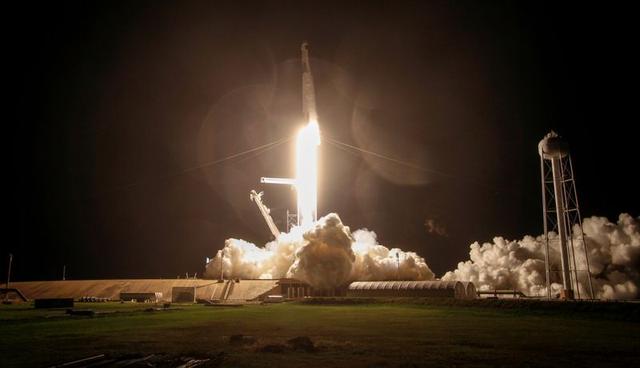 rapid-news-rapidnews-SpaceX-launches-record-spacecraft-in-cosmic-rideshare-program-dailyrapidnews