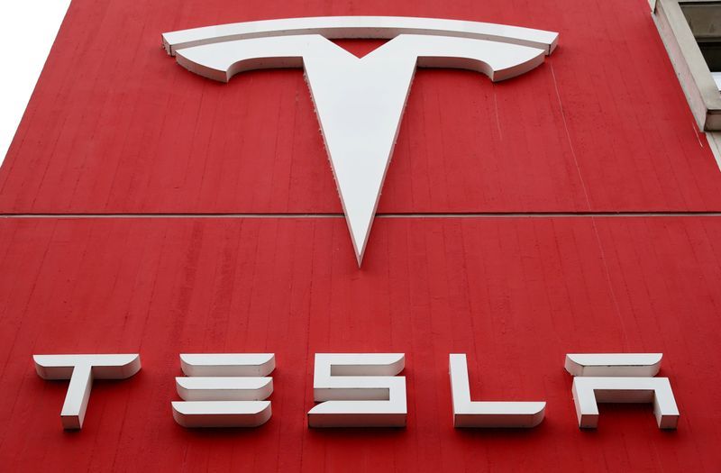 Tesla-sends-bitcoin-soaring-with-$1.5bn-investment-rapid-news-rapidnews