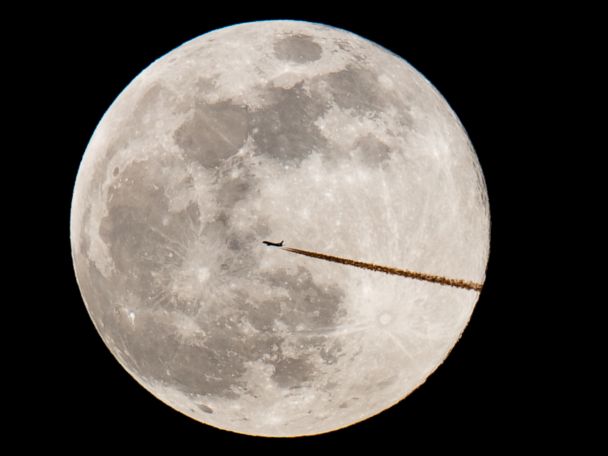 Catch March’s full supermoon Worm Moon this Sunday