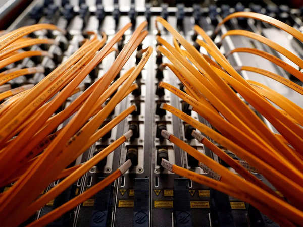 Facebook, Google plan new undersea cables to connect Southeast Asia and America