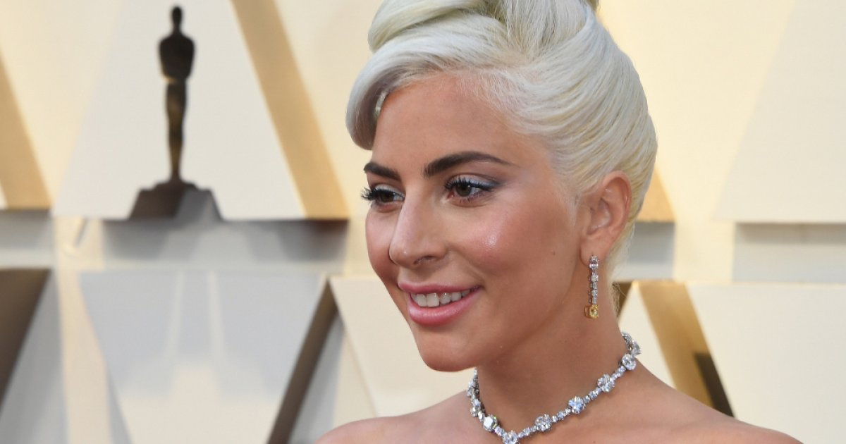 Lady-Gaga-comes-out-in-support-of-Japan-massive-earthquake-rapidnews-dailyrapid