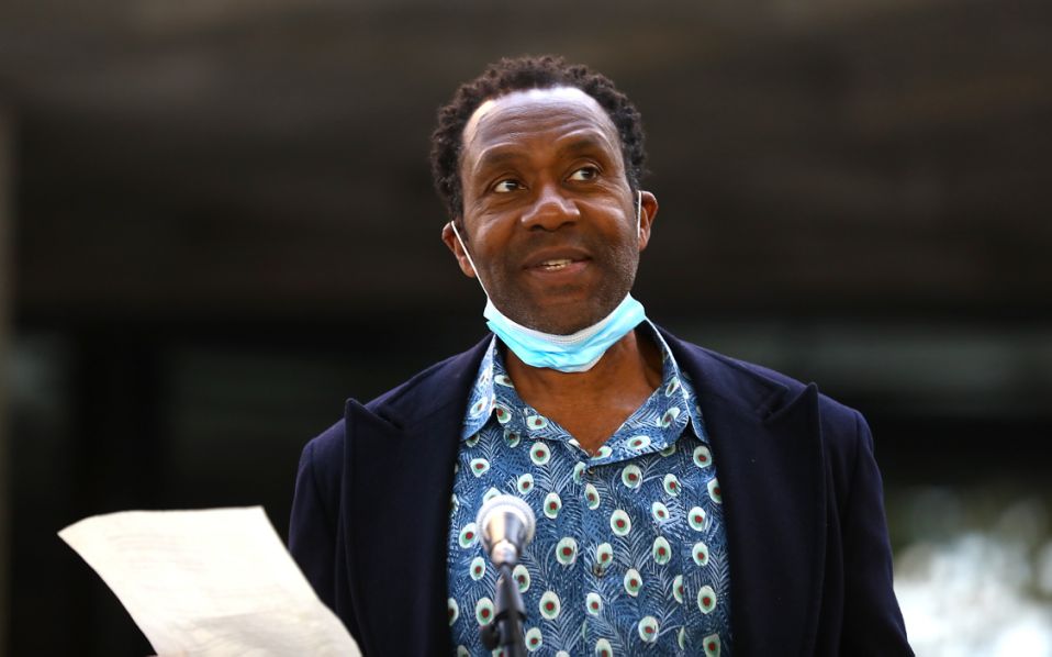Lenny Henry asks Britons to get COVID-19 jab or be left behind