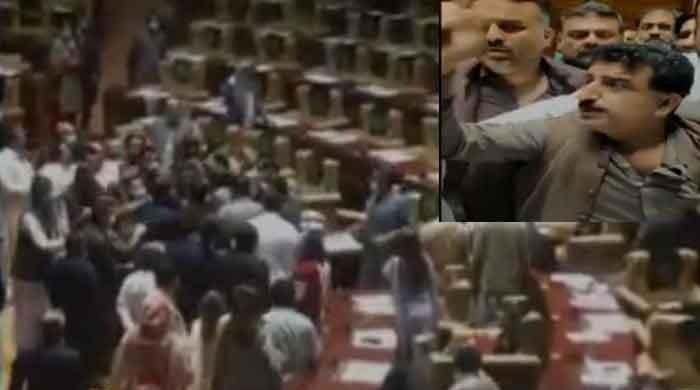 Sindh Assembly turns into a wrestling ring as PTI lawmakers beat up ‘rebel’ party members