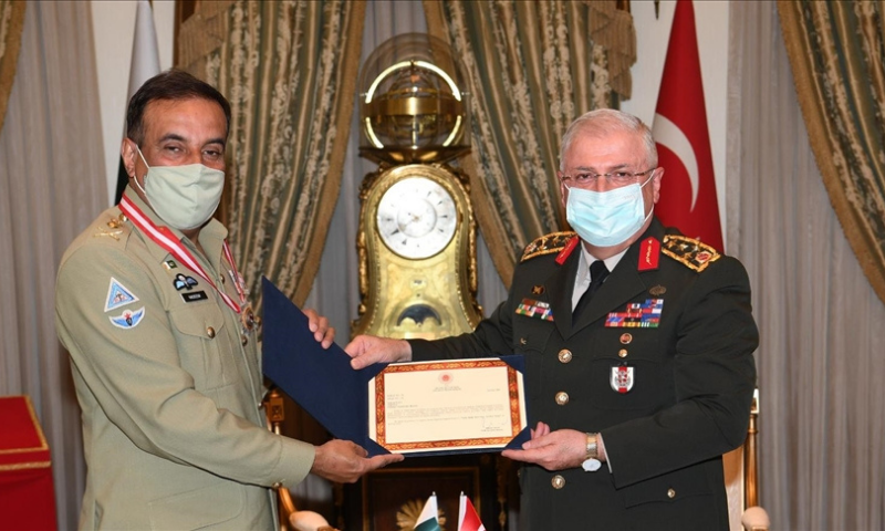 Chairman-joint-chiefs-of-staff-committee-receives-Turkish-military-award-for-promoting-defence-ties-rapidnews