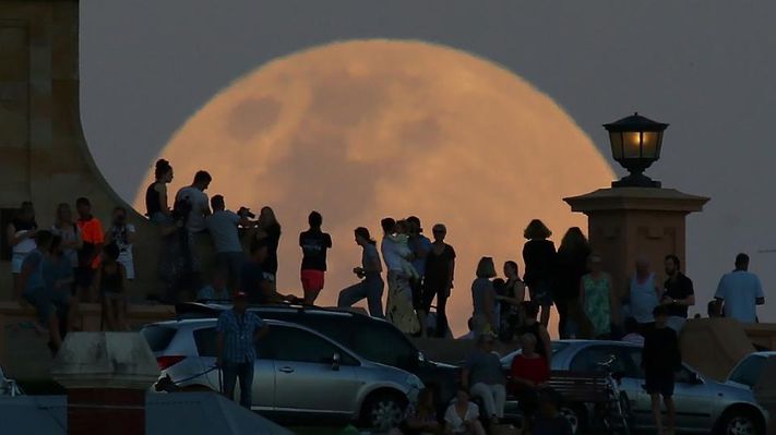 First supermoon of 2021 lights up the sky