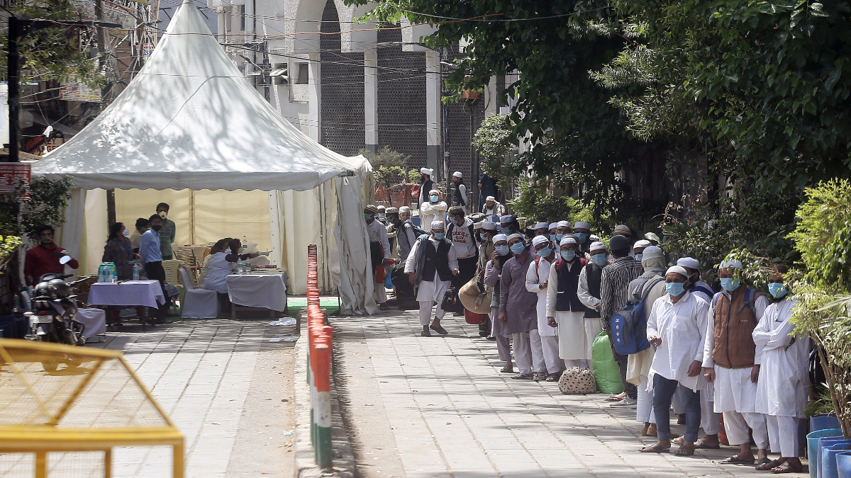 Indian-Muslims-turn-mosques-schools-into-Covid-centres-rapidnews