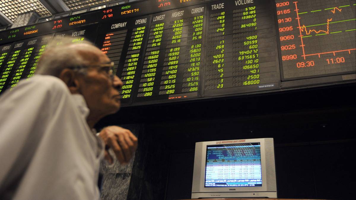 another-day-of-losses-as-kse-100-index-down-by-491-81-points-KSE-100-index-sheds-9324-points-rapidnews-dailyrapid