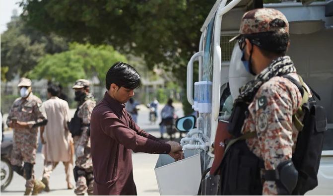 coronavirus-pakistan-army-Army-deployed-in-Punjab-KP-for-Covid-19-SOP-implementation-minister-rapidnews