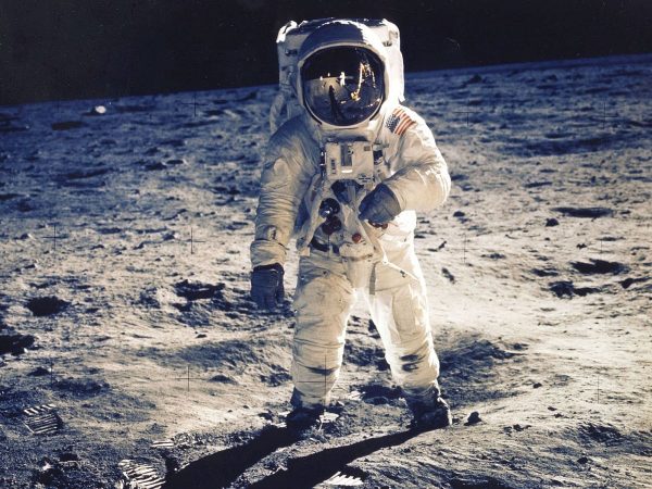 Astronauts on moon will be able to use WhatsApp and Netflix thanks to British firm