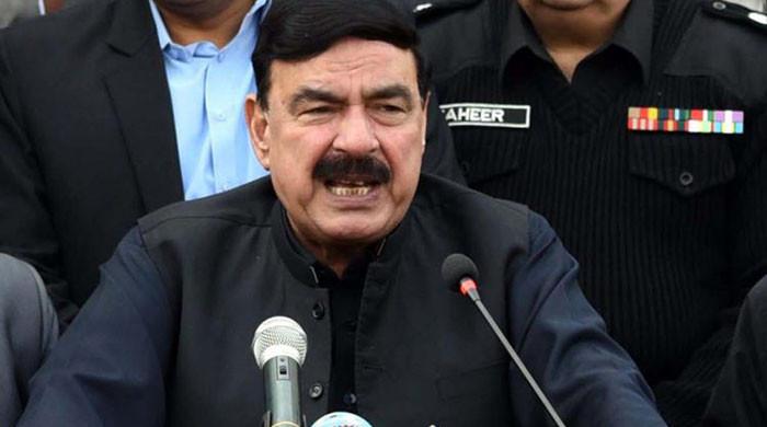 1,100 Pakistanis in Saudi jails to return home soon, says Interior Minister Sheikh Rashid