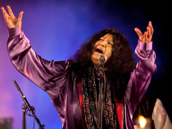 It’s difficult to do justice to the kalaams I sing but I try: Abida Parveen