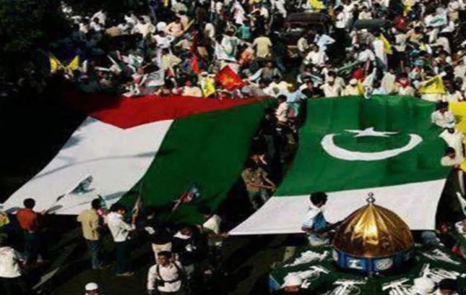 Journalists express solidarity with Palestine across Pakistan