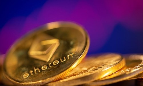 Second-biggest-cryptocurrency-Ethereum-breaks-$4000-to-hit-record-high-rapidnews