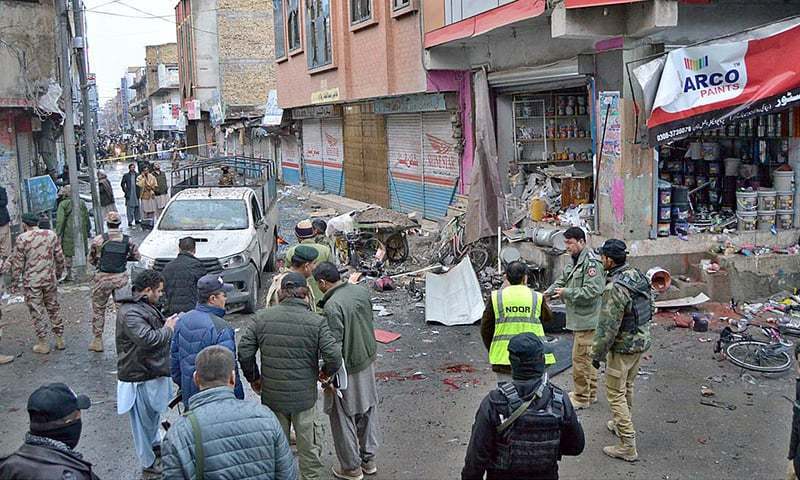 Three-injured-in-explosion-on-Quetta-Qambrani-road-rapidnews