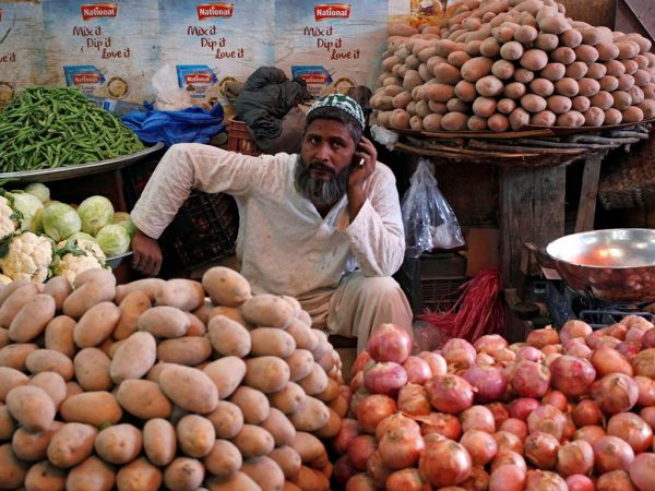 Pakistan inflation rate rises to 11.10% in April: PBS