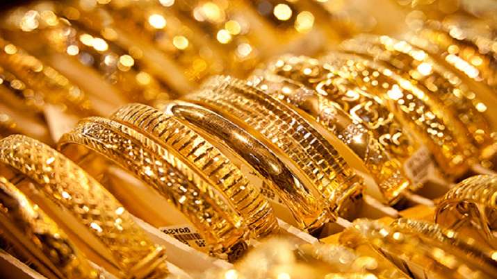 Gold slides in Pakistan