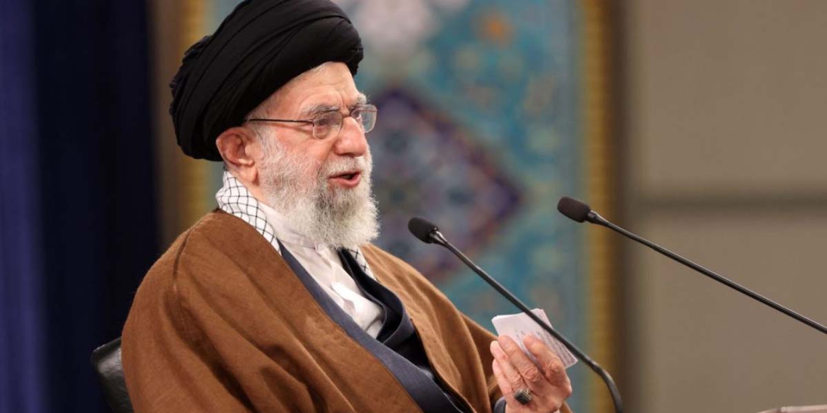 Iran seeks peaceful use of nuclear energy, says top leader