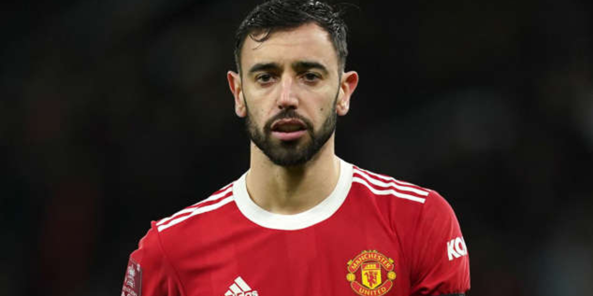 Manchester United’s Bruno Fernandes was reportedly involved in a car accident.
