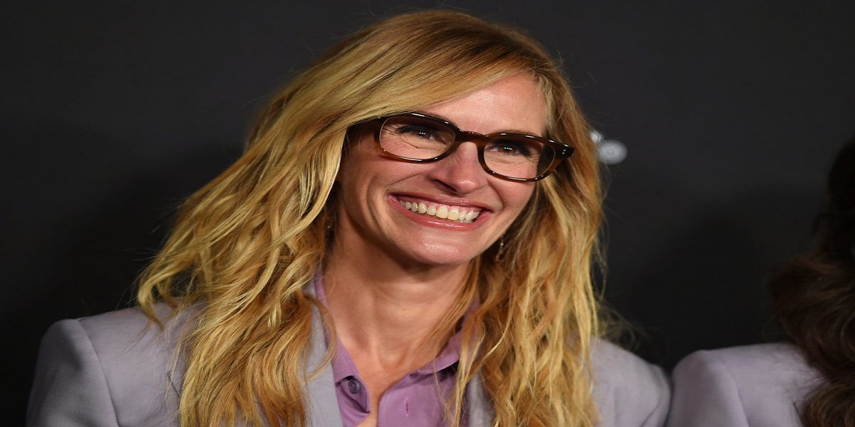 Julia Roberts reveals why she hasn’t done a romantic comedy.