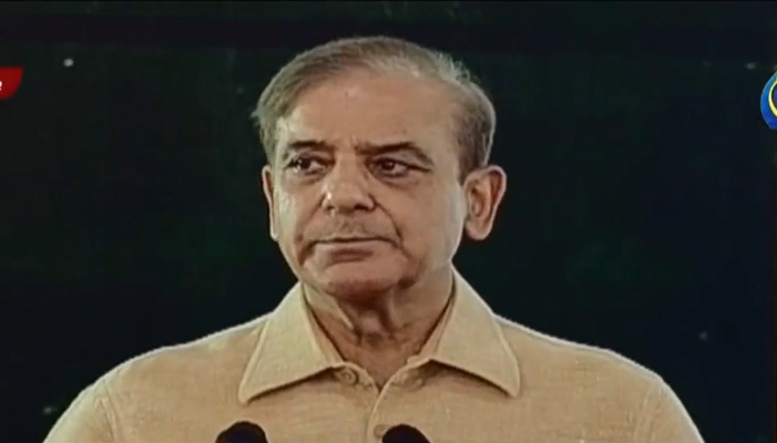 The 34-member federal government of PM Shehbaz Sharif is sworn in.