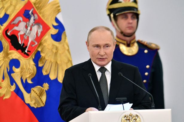 Vladimir Putin is seen shaking uncontrollably, raising health concerns.