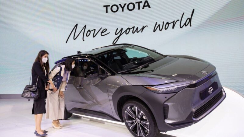 Toyota recalls electric vehicles because of potential wheel problems.