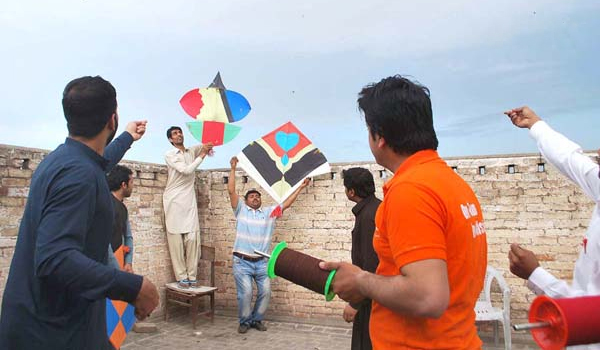 Punjab Home Department tightens crackdown on kite flyers and makers