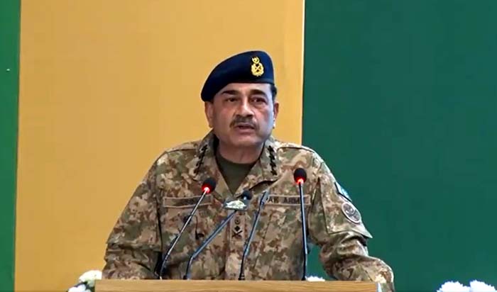 Pakistan desires peaceful relations with all neighbouring countries: COAS