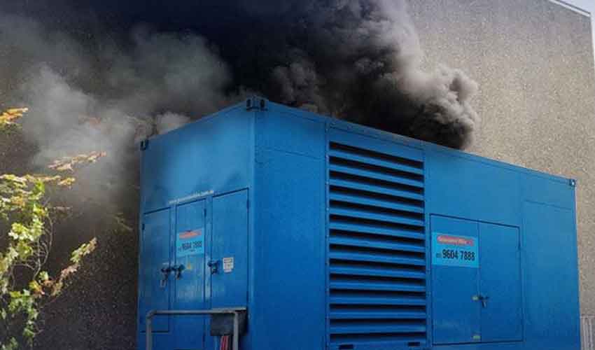 Lahore High Court bans smoke-emitting commercial generators