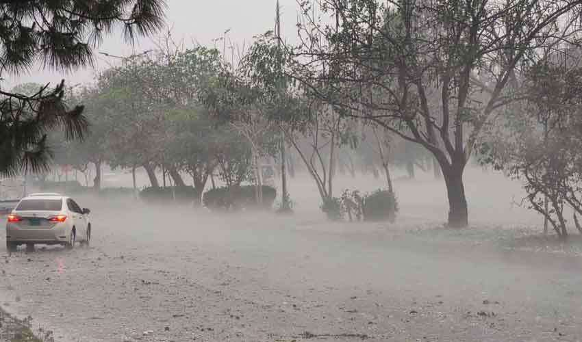 Thunderstorms, hail expected across Pakistan