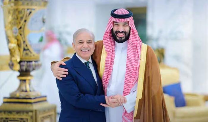 Shehbaz condemns Houthi attacks on Saudi tankers in call with MBS