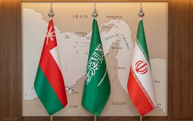 Iran holds talks with Saudi Arabia, Oman on Strait of Hormuz security