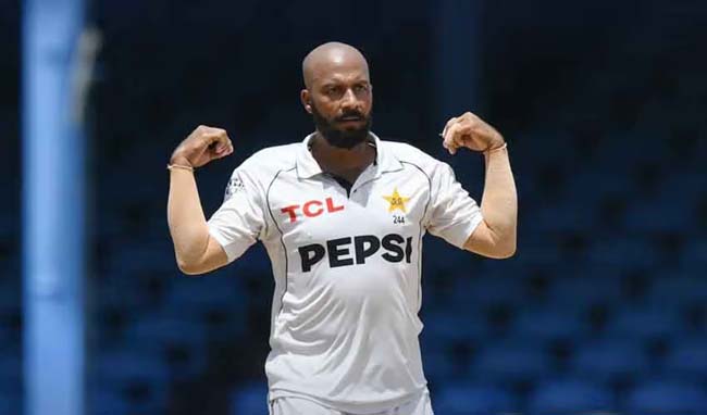 Pakistan seize control of second Test as Sajid Khan shines