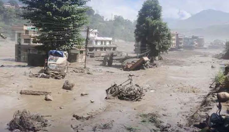 Nepal floods death toll crosses 1,000 as thousands still missing